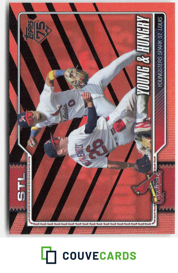 Young &amp; Hungry 2026 Topps Update US176 Orange & Black Foil